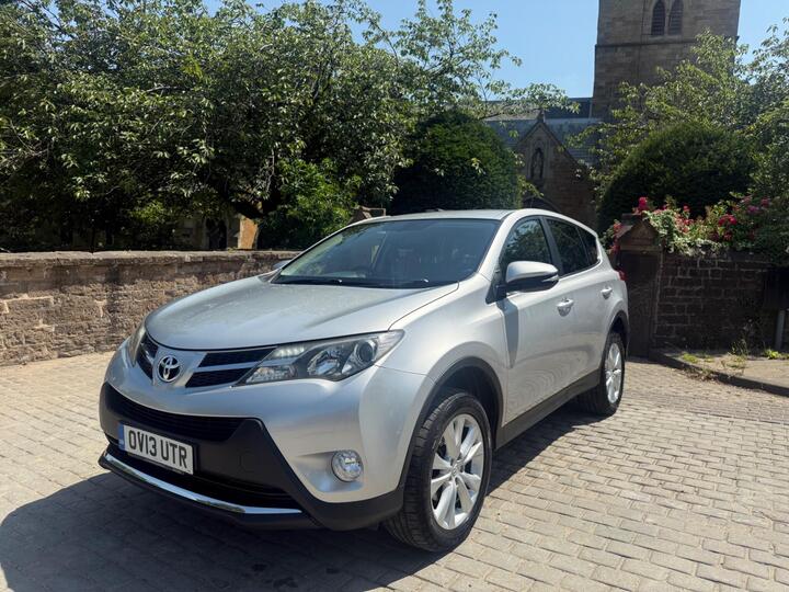 Toyota RAV4 2.2 D-4D Icon 4WD Euro 5 5dr