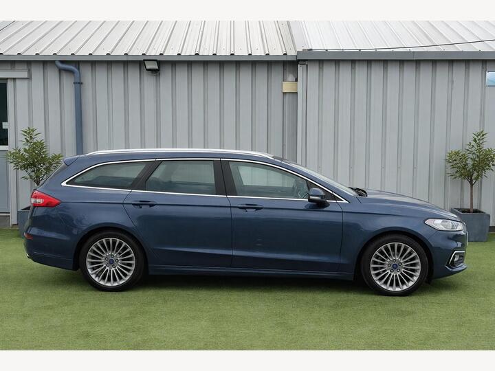 Ford Mondeo 2.0 TiVCT Titanium Edition CVT Euro 6 (s/s) 5dr
