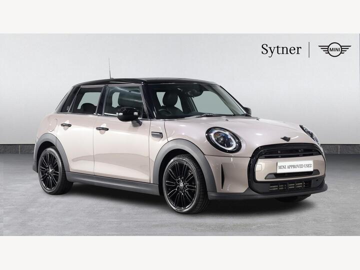 MINI Hatch 1.5 Cooper Exclusive Steptronic Euro 6 (s/s) 5dr