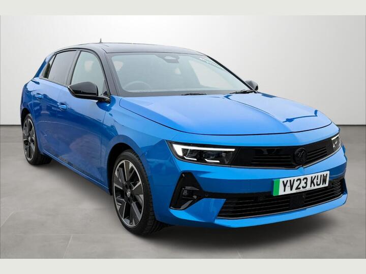 Vauxhall Astra 54kWh Ultimate Auto 5dr Vauxhall Astra 54kWh Ultimate Auto 5dr