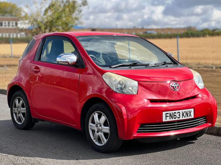 Toyota IQ 1.0 VVT-i Euro 5 3dr