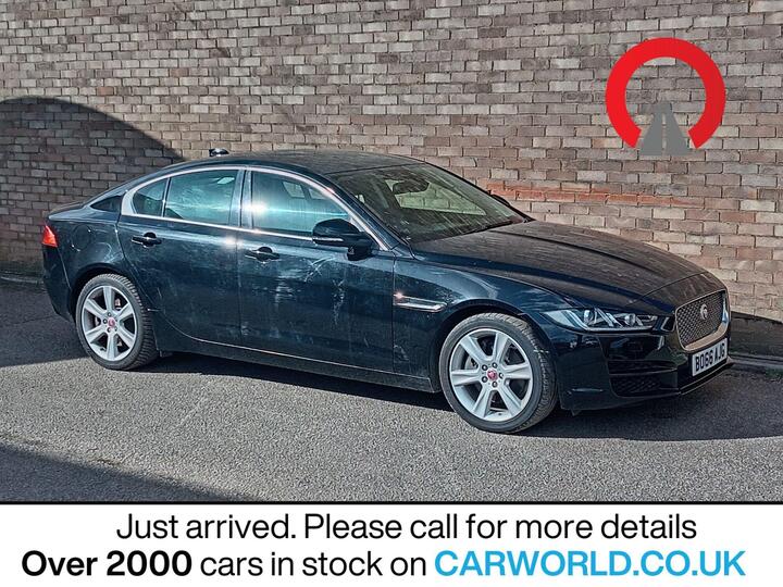 Jaguar XE 2.0i Portfolio Auto Euro 6 (s/s) 4dr