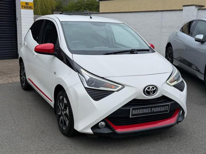 Toyota AYGO 1.0 VVT-i X-trend X-shift Euro 6 5dr