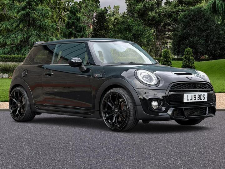 MINI Hatch 2.0 Cooper S Sport Steptronic Euro 6 (s/s) 3dr