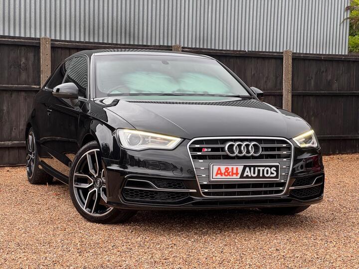 Audi S3 2.0 TFSI S Tronic Quattro Euro 6 (s/s) 3dr (Nav)