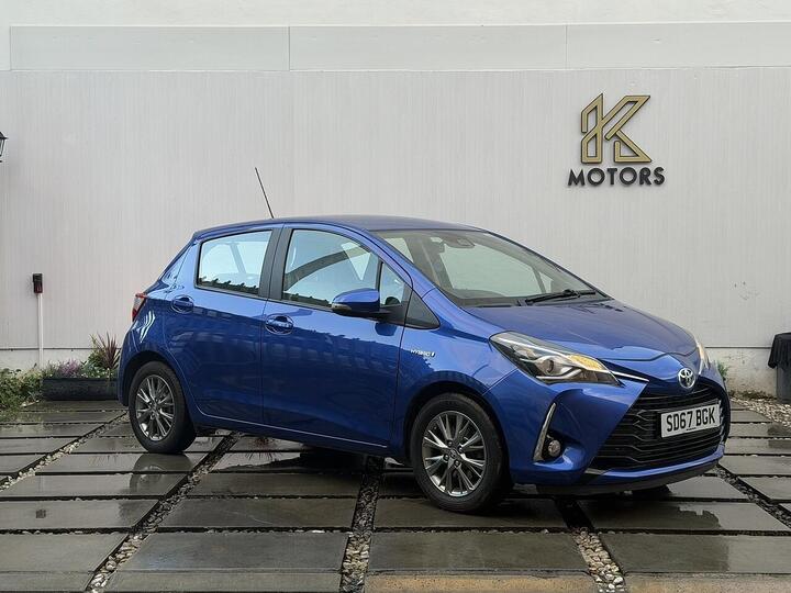 Toyota Yaris 1.5 VVT-h Icon E-CVT Euro 6 (s/s) 5dr