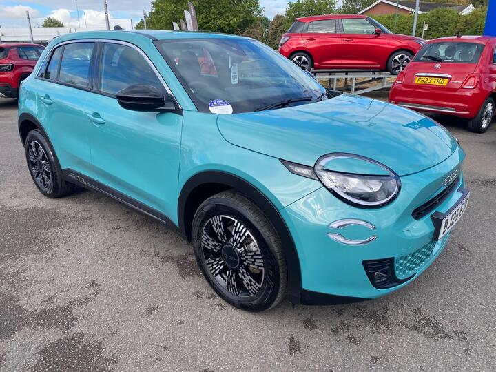 Fiat 600 1.2 MHEV E-DCT Euro 6 (s/s) 5dr