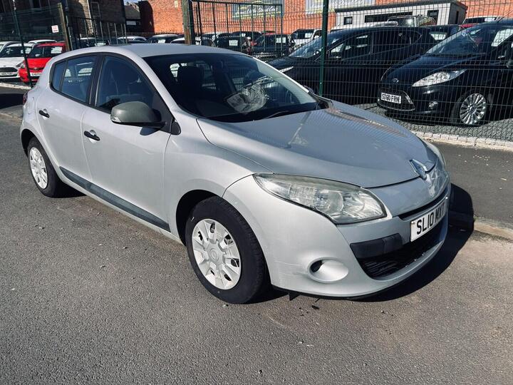 Renault Megane 1.6 16V Extreme Euro 4 5dr