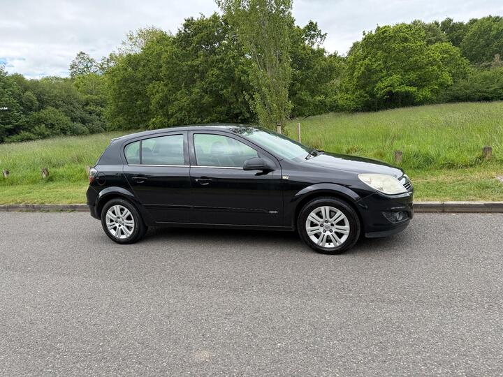Vauxhall Astra 1.9 CDTi 16v Design 5dr
