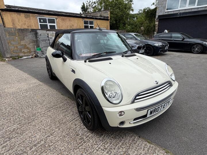 MINI Convertible 1.6 Cooper Euro 3 2dr