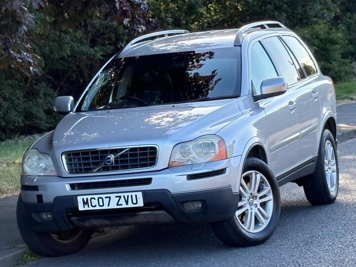 Volvo XC90 2.4 D5 SE Lux Geartronic AWD 5dr