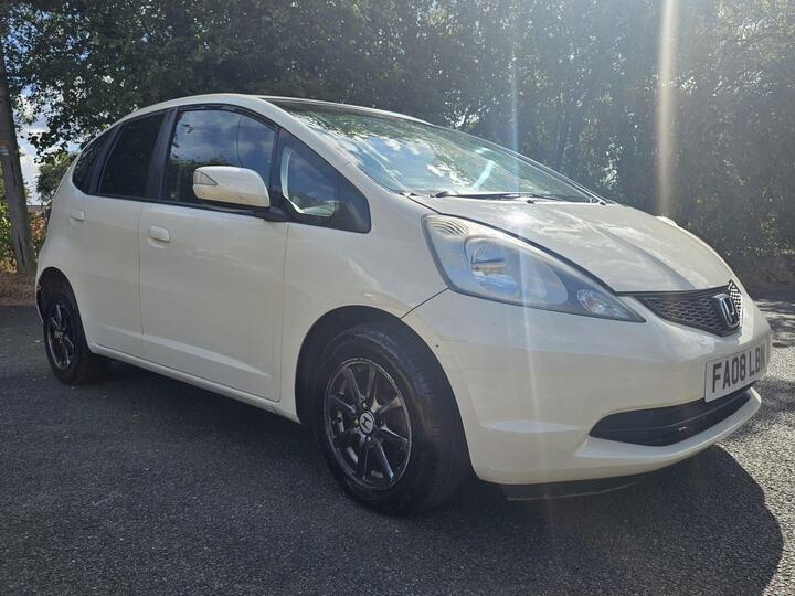 Honda Jazz 1.4 I-VTEC EX Hatchback 5dr Petrol CVT Euro 5 (99 Ps)