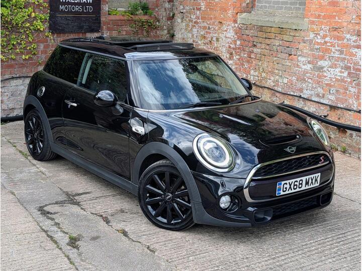 MINI Hatch 2.0 Cooper S Classic Euro 6 (s/s) 3dr