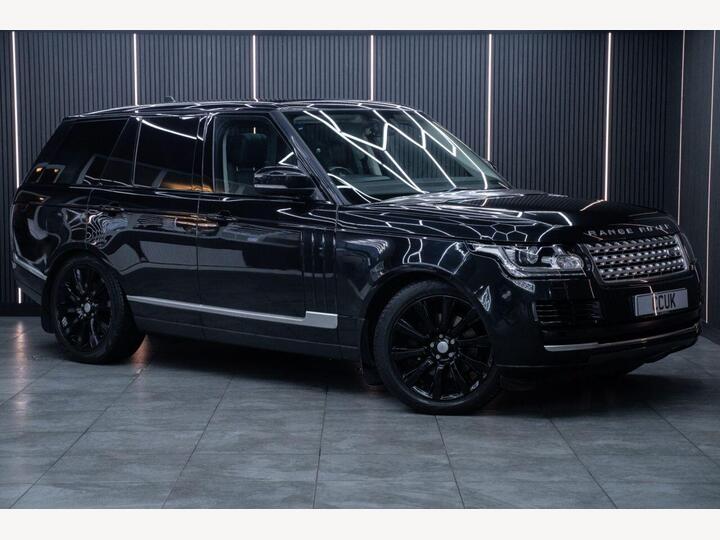 Land Rover RANGE ROVER 3.0 TD V6 Vogue Auto 4WD Euro 6 (s/s) 5dr Land Rover RANGE ROVER 3.0 TD V6 Vogue Auto 4WD Euro 6 (s/s) 5dr
