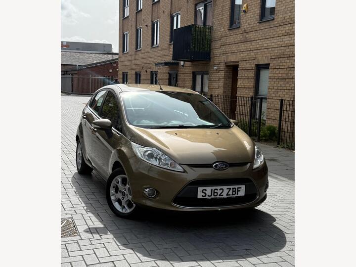 Ford Fiesta 1.25 Zetec 5dr