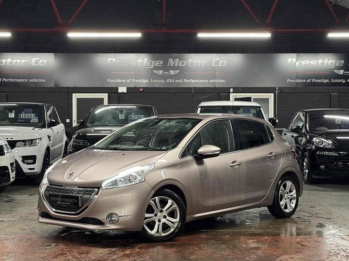 Peugeot 208 1.4 VTi Allure Euro 5 5dr