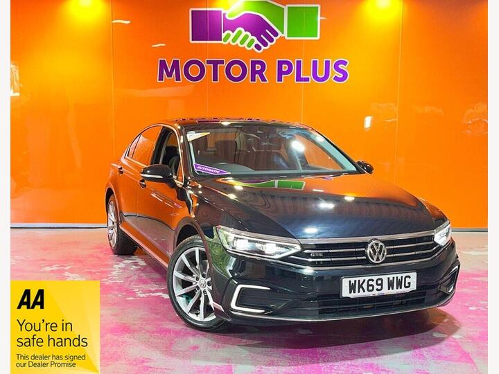 Volkswagen PASSAT 1.4 TSI 13kWh GTE Advance DSG Euro 6 (s/s) 4dr