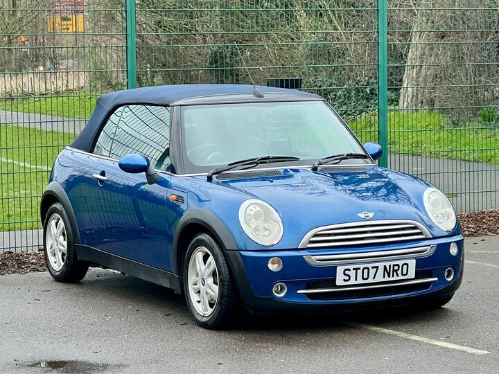 MINI Convertible 1.6 Cooper CVT Euro 3 2dr