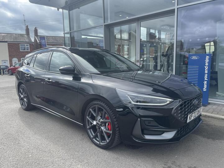Ford Focus 2.3T EcoBoost ST Euro 6 (s/s) 5dr