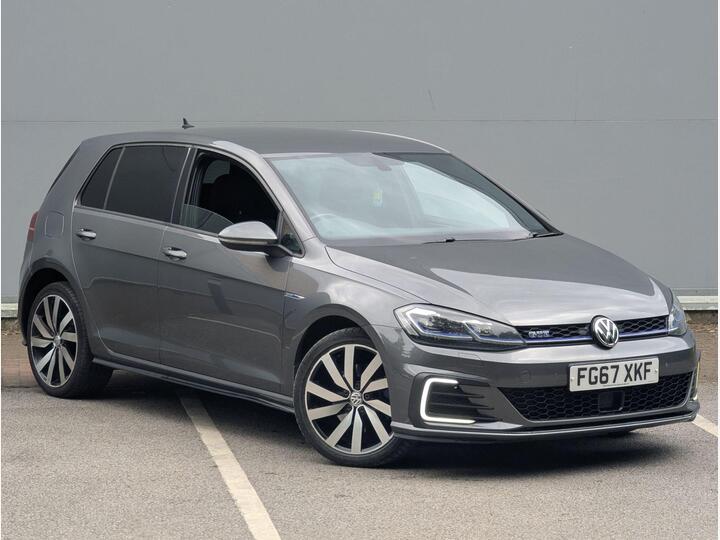 Volkswagen Golf 1.4 TSI 8.7kWh GTE Advance DSG Euro 6 (s/s) 5dr