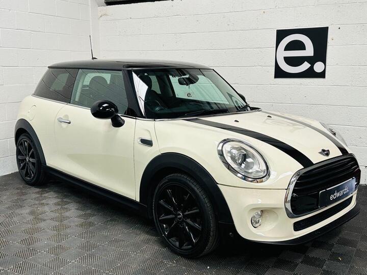 MINI HATCH 1.5 Cooper Auto Euro 6 (s/s) 3dr