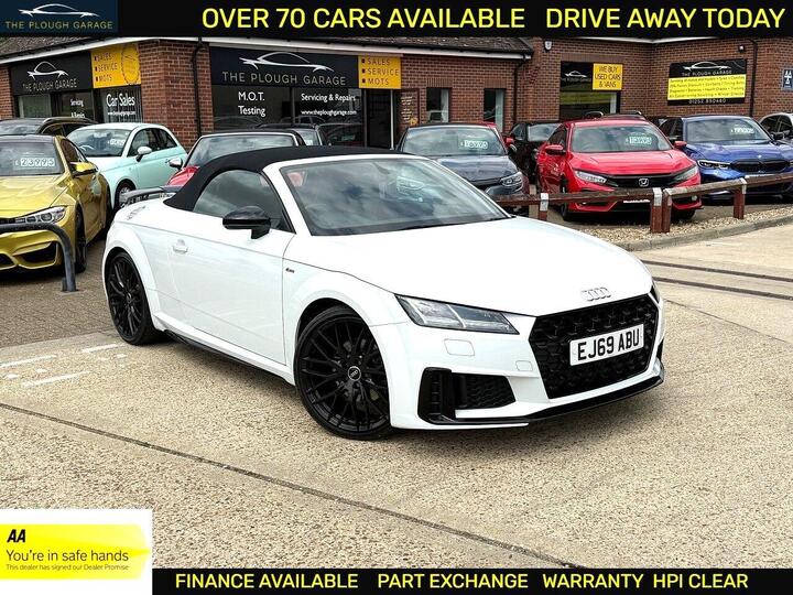 Audi TT 2.0 TFSI 40 Black Edition Roadster S Tronic Euro 6 (s/s) 2dr