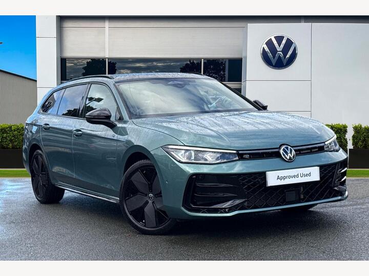 Volkswagen Passat 1.5 TSI EHybrid 19.7kWh Black Edition DSG Euro 6 (s/s) 5dr