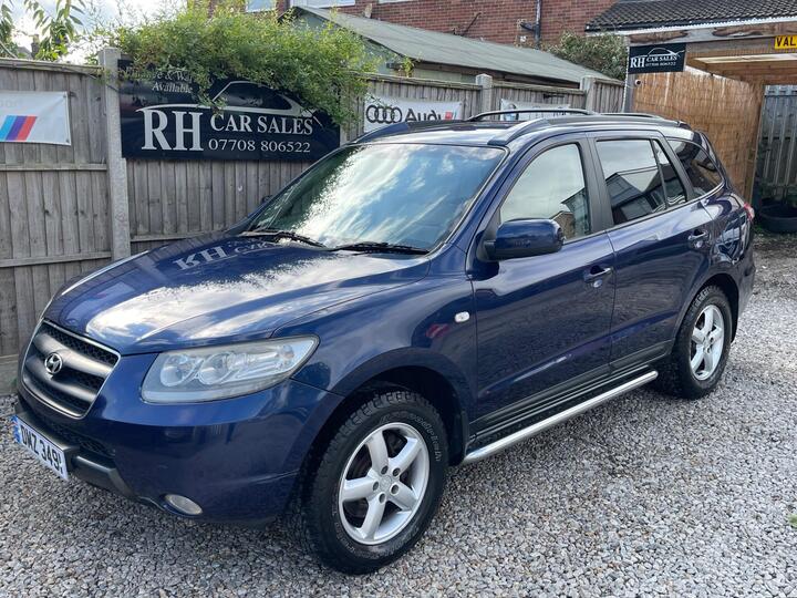 Hyundai Santa Fe 2.2 CRTD CDX Auto 4WD Euro 3 5dr (7 Seat) Hyundai Santa Fe 2.2 CRTD CDX Auto 4WD Euro 3 5dr (7 Seat)
