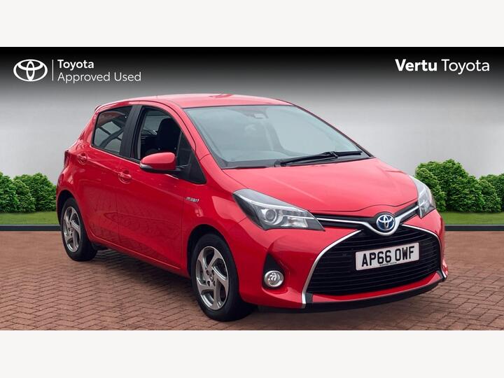 Toyota Yaris 1.5 VVT-h Excel E-CVT Euro 6 5dr (Safety Sense, 15in)