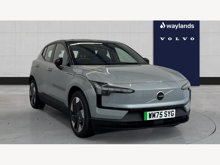 Volvo EX30 Twin Performance 69kWh Plus Auto AWD 5dr