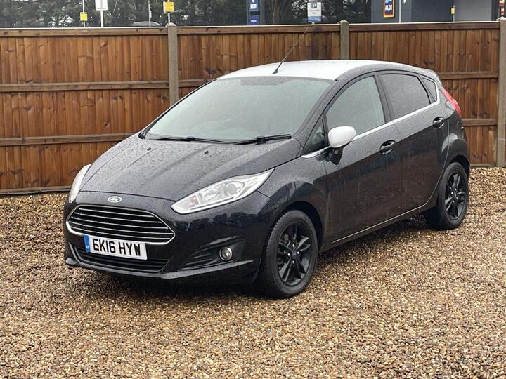 Ford FIESTA 1.25 Zetec Black Edition Euro 6 5dr