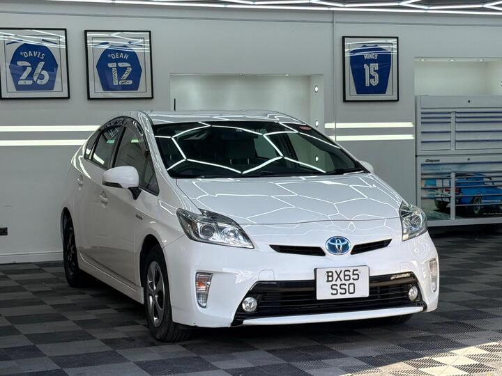 Toyota Prius 1.5 CVT 4dr