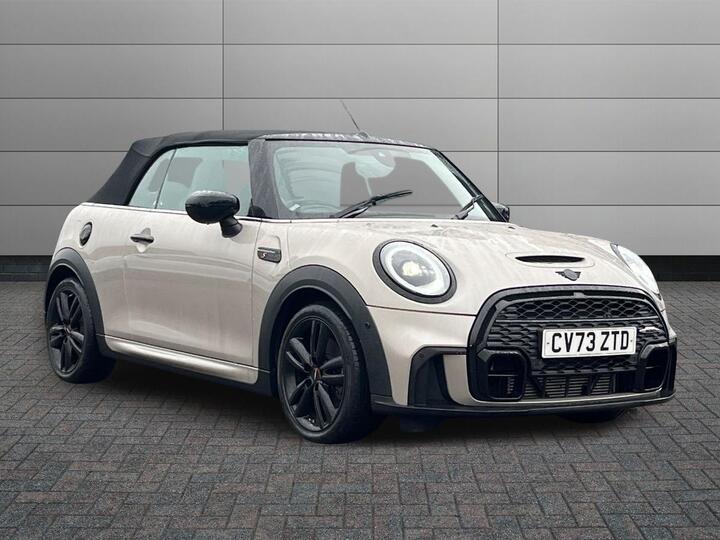 MINI Convertible 2.0 Cooper S Sport Steptronic Euro 6 (s/s) 2dr