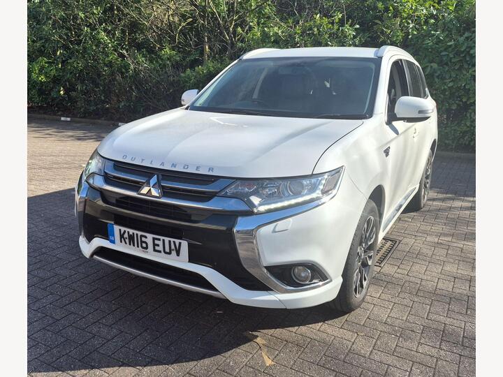 Mitsubishi Outlander 2.0h 12kWh GX3h CVT 4WD Euro 6 (s/s) 5dr