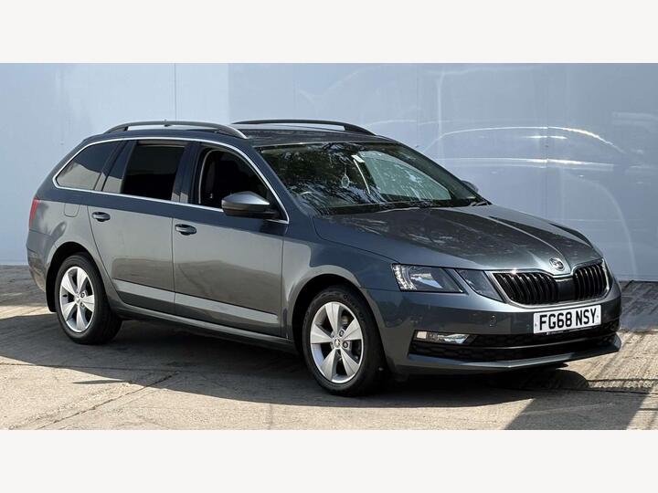 Skoda OCTAVIA 1.6 TDI SE Technology Euro 6 (s/s) 5dr Skoda OCTAVIA 1.6 TDI SE Technology Euro 6 (s/s) 5dr