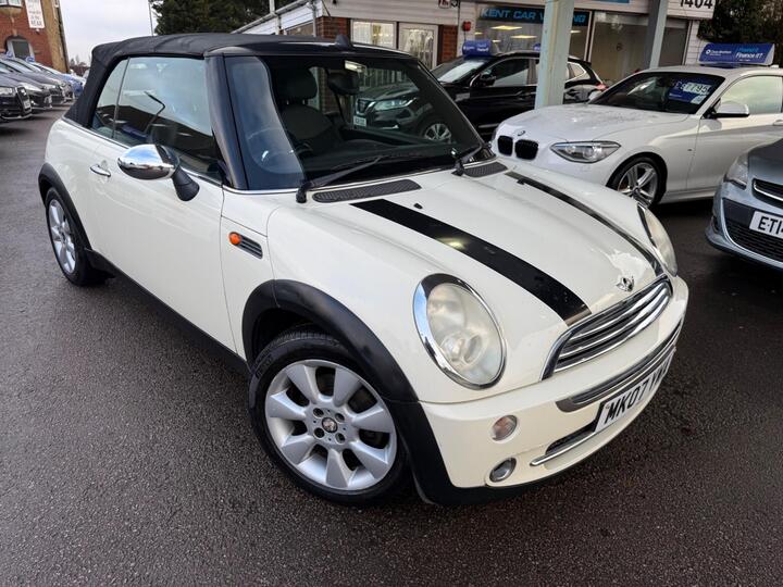 MINI Convertible 1.6 Cooper Euro 3 2dr