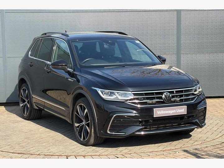 Volkswagen Tiguan 2.0 TDI R-Line Edition DSG Euro 6 (s/s) 5dr