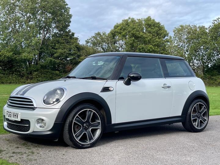 MINI Hatch 1.6 Cooper D Soho Euro 5 (s/s) 3dr