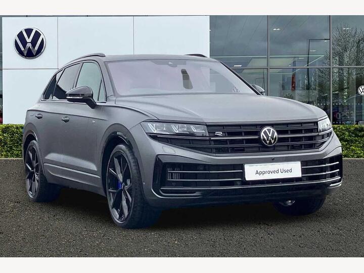 Volkswagen Touareg 3.0 V6 TSI EHybrid 14.3kWh R Tiptronic 4Motion Euro 6 (s/s) 5dr Volkswagen Touareg 3.0 V6 TSI EHybrid 14.3kWh R Tiptronic 4Motion Euro 6 (s/s) 5dr