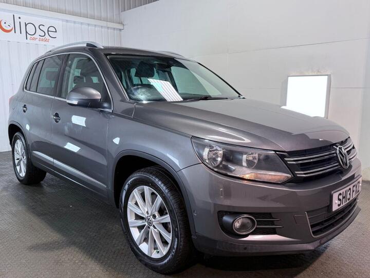 Volkswagen TIGUAN 2.0 TDI BlueMotion Tech SE DSG 4WD Euro 5 (s/s) 5dr