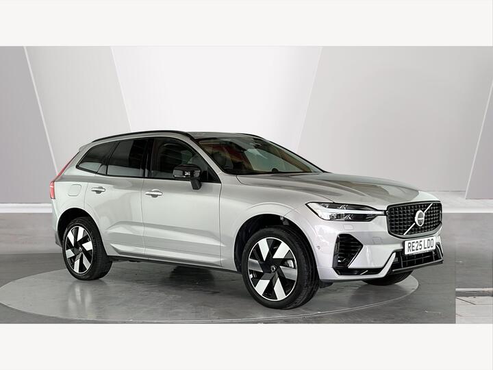 Volvo XC60 2.0h T8 18.8kWh Ultra Dark Auto AWD Euro 6 (s/s) 5dr