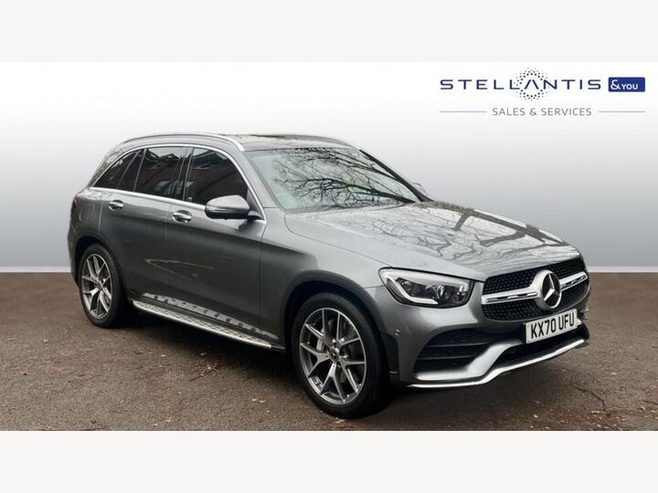 Mercedes-Benz GLC 2.0 GLC300d AMG Line (Premium Plus) G-Tronic+ 4MATIC Euro 6 (s/s) 5dr Mercedes-Benz GLC 2.0 GLC300d AMG Line (Premium Plus) G-Tronic+ 4MATIC Euro 6 (s/s) 5dr