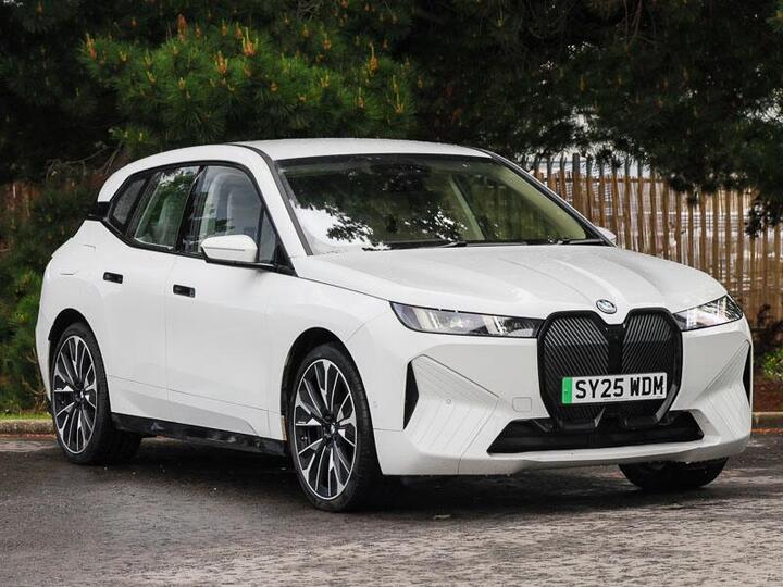 BMW IX 45 100.6kWh Sport Auto XDrive 5dr (11kW Charger)