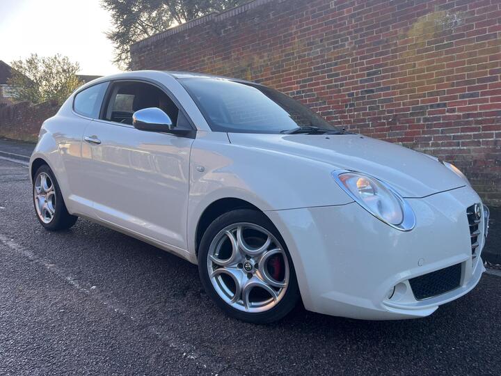 Alfa Romeo MiTo 1.4 TB MultiAir Distinctive Euro 5 (s/s) 3dr