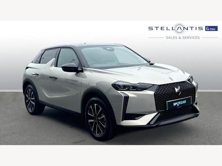 DS AUTOMOBILES DS 3 E-TENSE 54kWh Pallas Auto 5dr DS AUTOMOBILES DS 3 E-TENSE 54kWh Pallas Auto 5dr