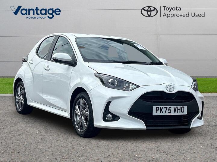 Toyota Yaris 1.5 VVT-h Icon E-CVT Euro 6 (s/s) 5dr