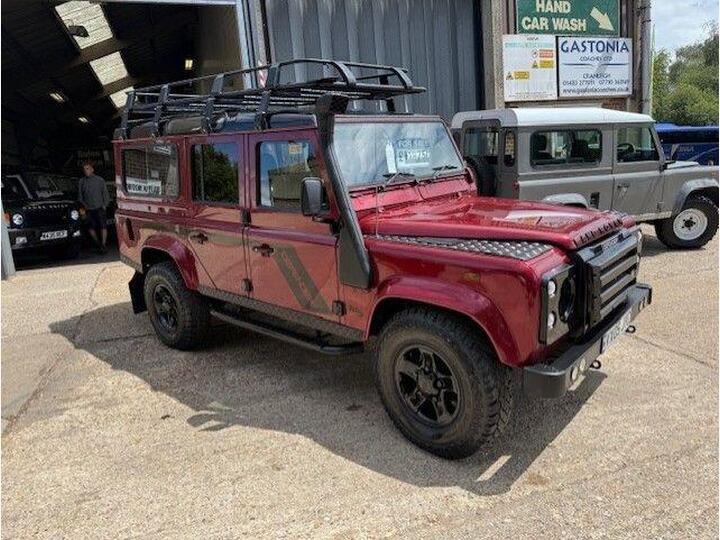 Land Rover Defender 110 2.5 TD5 XS Station Wagon 5dr Land Rover Defender 110 2.5 TD5 XS Station Wagon 5dr