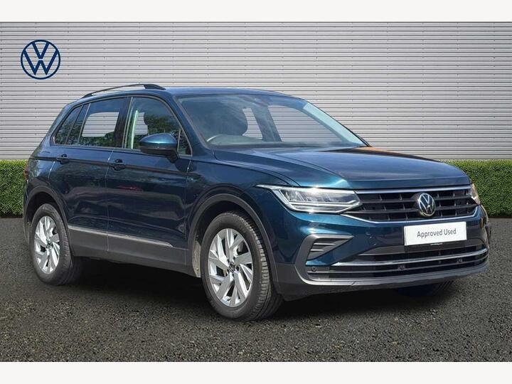 Volkswagen Tiguan 1.5 TSI Life DSG Euro 6 (s/s) 5dr