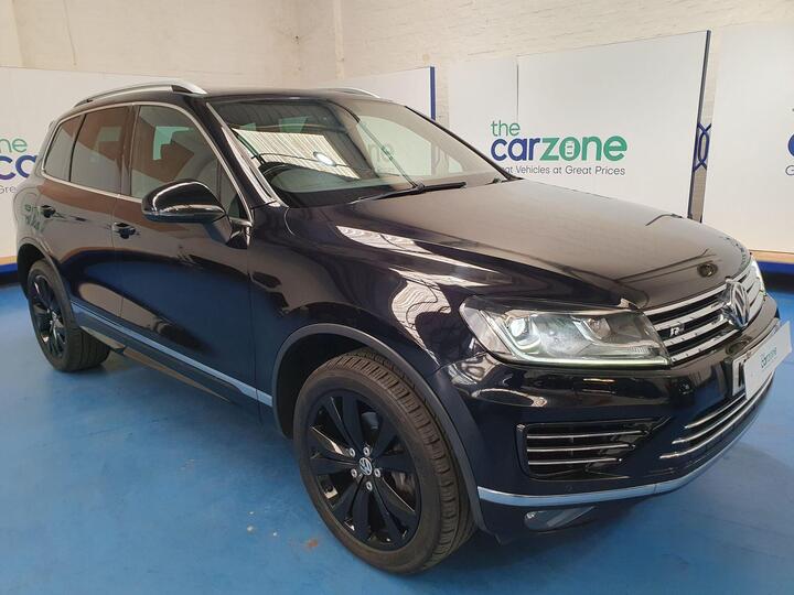 Volkswagen Touareg 3.0 TDI V6 BlueMotion Tech R-Line Tiptronic 4WD Euro 6 (s/s) 5dr Volkswagen Touareg 3.0 TDI V6 BlueMotion Tech R-Line Tiptronic 4WD Euro 6 (s/s) 5dr