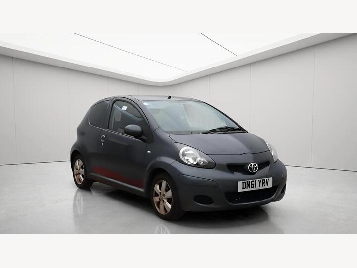 Toyota AYGO 1.0 VVT-i Go Euro 5 3dr Toyota AYGO 1.0 VVT-i Go Euro 5 3dr